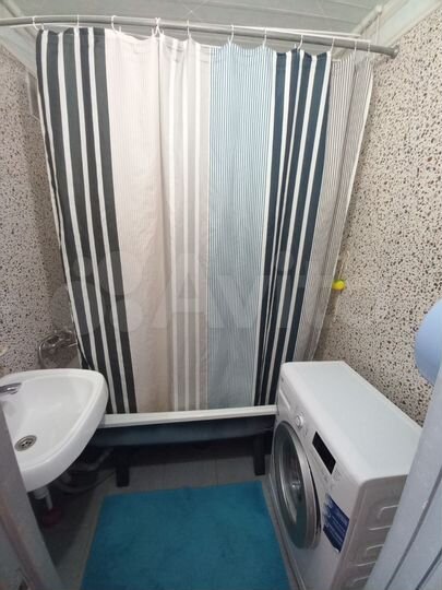 2-к. квартира, 56 м², 1/19 эт.