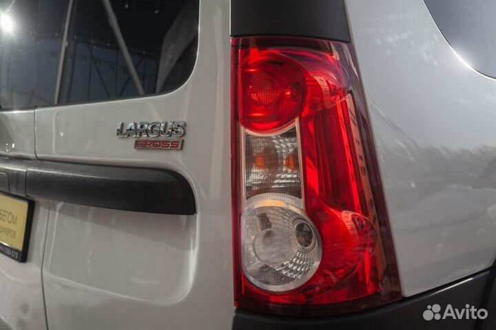 ВАЗ Largus Cross 1.6 МТ, 2020, 137 400 км