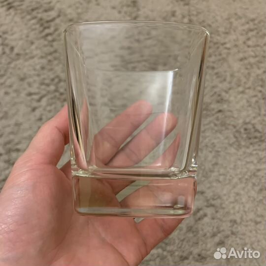 Стакан для виски