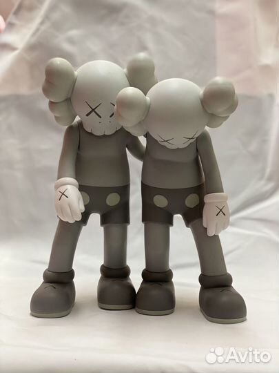 Коллекционный сет Kaws - along the way 2019