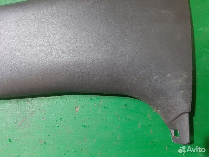 Пластик салона левый Ford Focus 1 седан eydk 2005