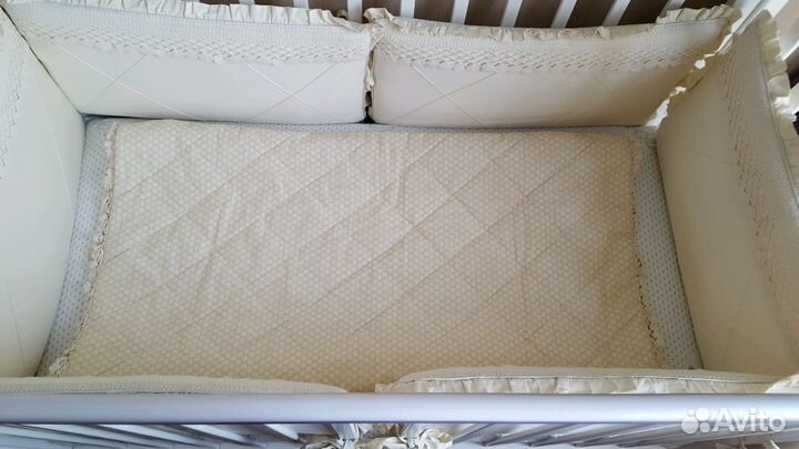 Детская кроватка Gandylyan, одеяло, подушка, борты