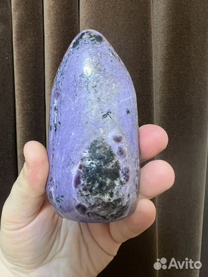 Чароит образец