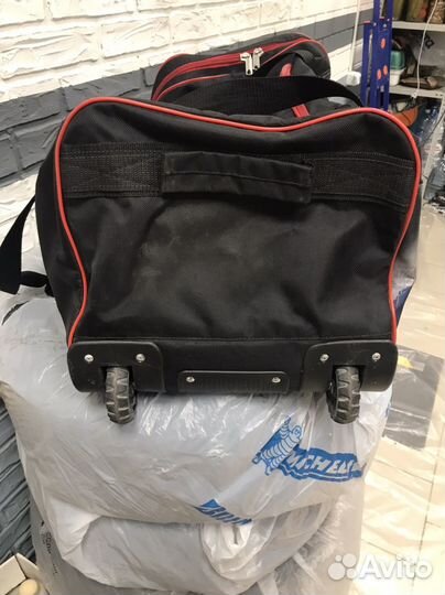 Хоккейный баул на колесах детский