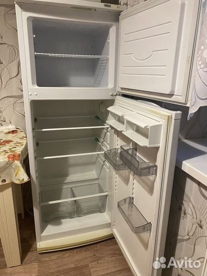 Холодильник Атлант б/у