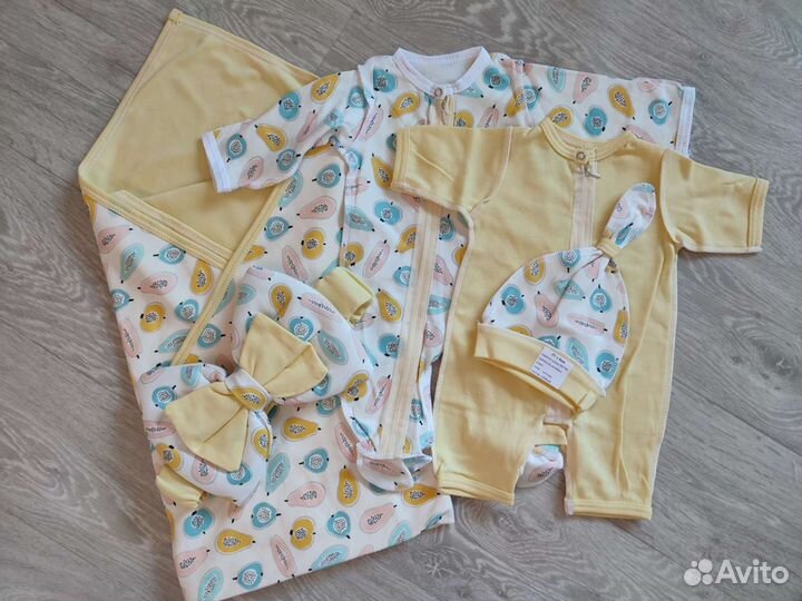 Комплект на выписку летний