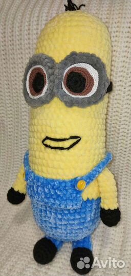Игрушка вязаная Миньоны ручная работа