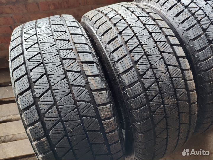 Bridgestone Blizzak DM-V3 265/60 R18