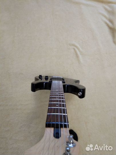 Электрогитара yamaha