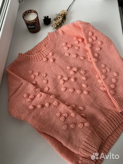 Свитер ручной работы