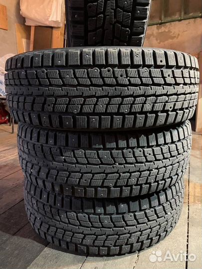 Dunlop SP Winter Ice 01 225/60 R18 104T