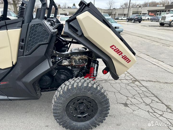 BRP CAN-AM Commander MAX XTP 1000R 2024