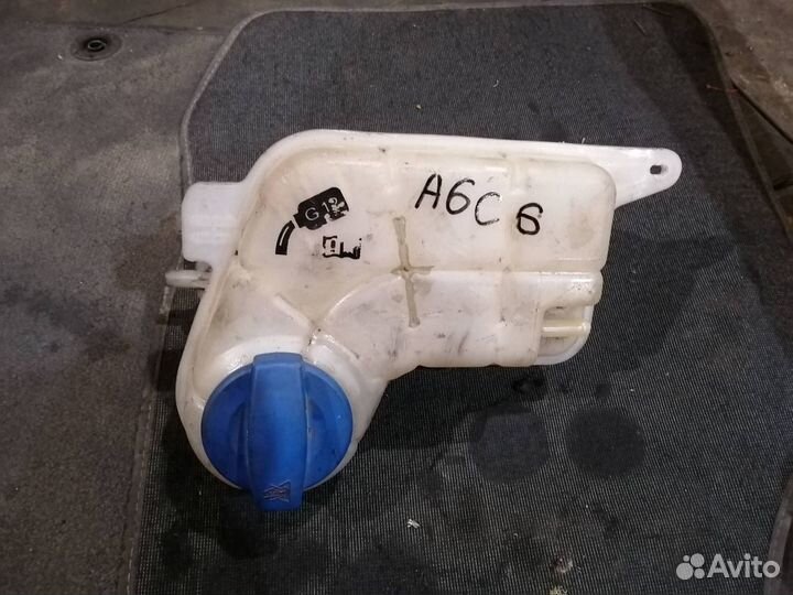 Бачок Расширительный Ауди А6 С6 2010 год