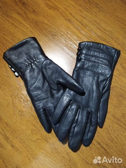 Перчатки женские кожаные