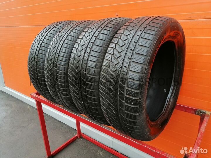 Continental ContiWinterContact TS 850 P 215/55 R17 94H