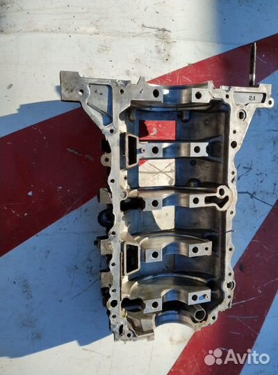 Нижняя часть блока двигателя ep6