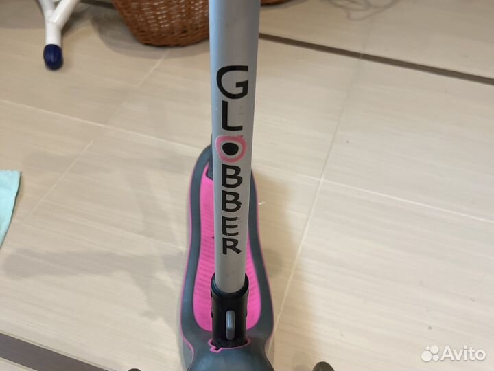 Самокат glober
