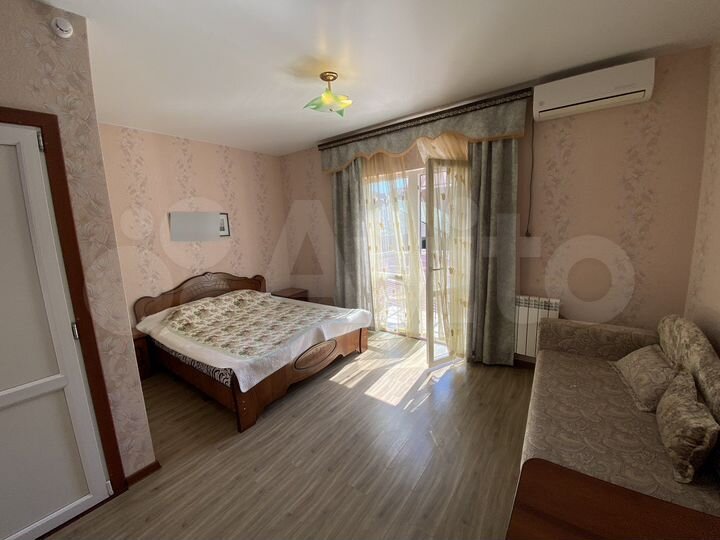 Комната 16 м² в 4-к., 2/2 эт.