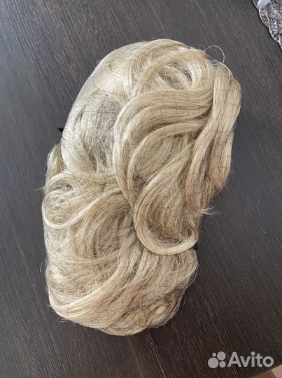 Шиньон на заколке