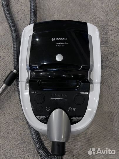 Пылесос моющий Bosch BWD421PRO