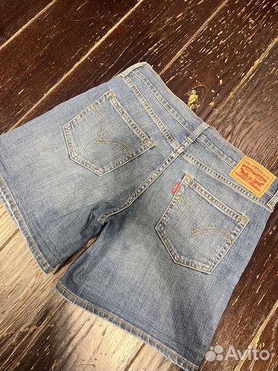 Шорты levis женские