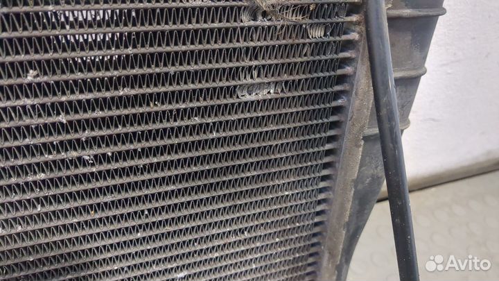 Радиатор охлаждения двигателя BMW 3 E90, E91, E92, E93, 2006