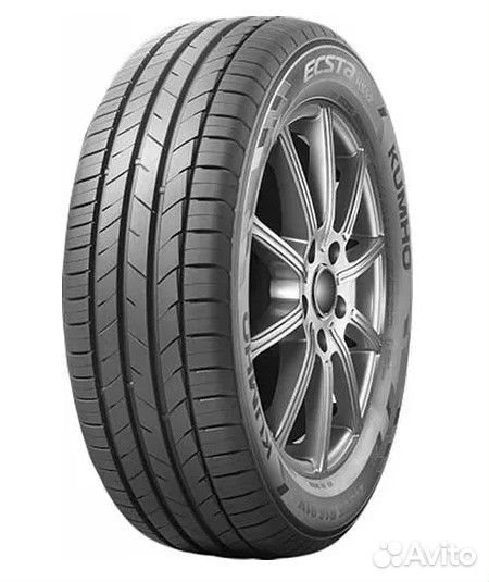 Kumho Ecsta HS52 215/65 R17 99V