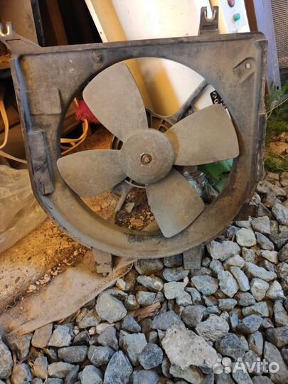 Вентилятор охлаждения радиатора