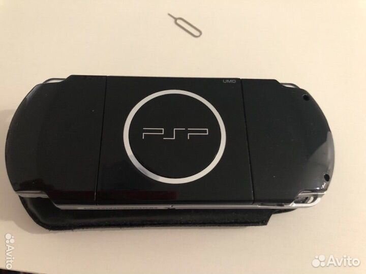 Sony psp 3008 новая +игры