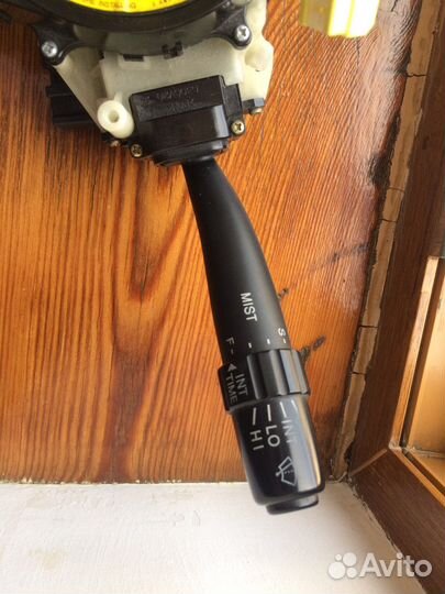 Подрулевой переключатель lexus