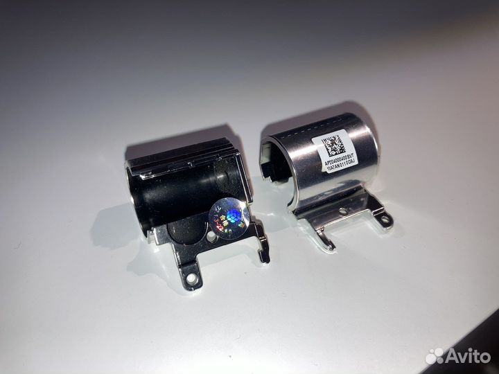 Петли для ноутбука