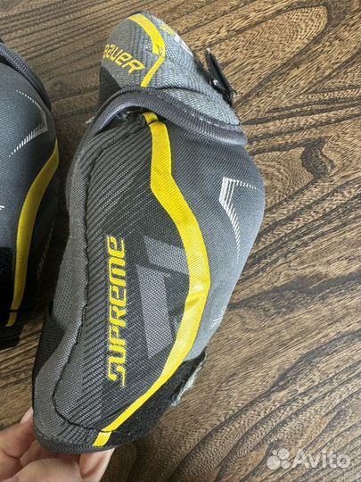 Налокотник хоккейный Bauer S150