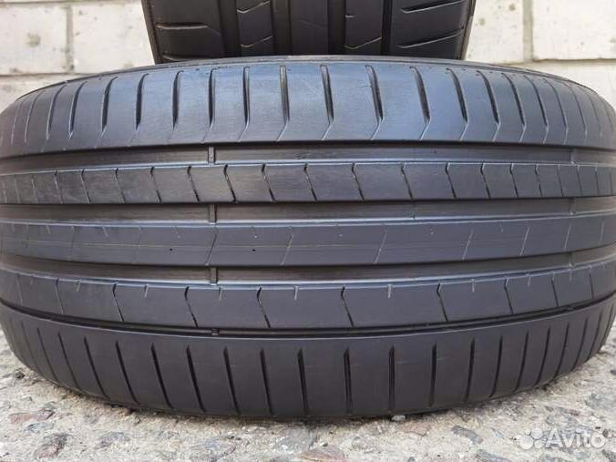 Pirelli P Zero 265/40 R20 104Y