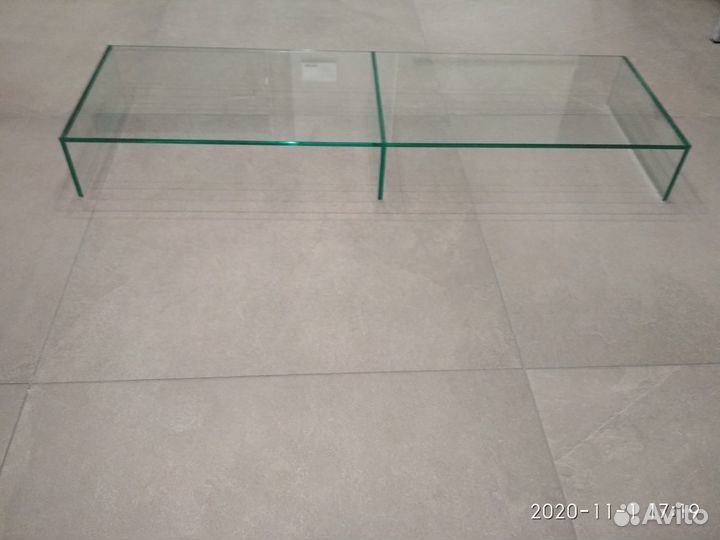 Стеклянная подставка под тв