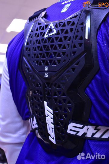 Защита тела (панцирь) leatt chest protector 1.5