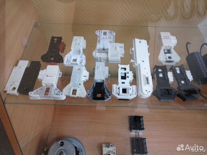 Блокировки двери стиральной машины