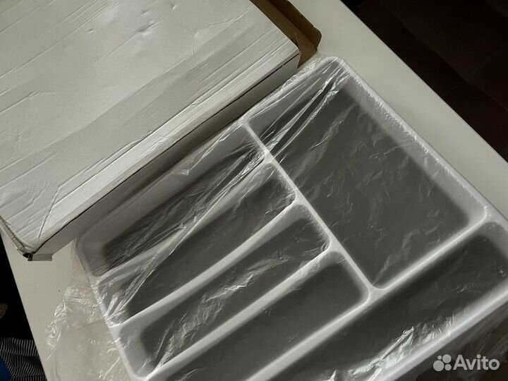 Ящик для столовых приборов