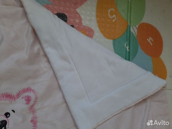 Нежно -розовый плед детский 80x80