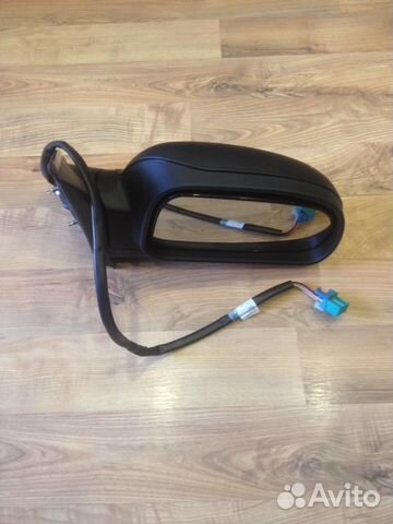 Зеркало Chevrolet Trail blazer правое б/у оригинал