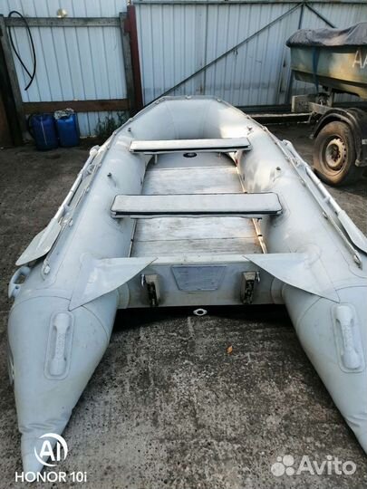 Лодка HDX 370 AL