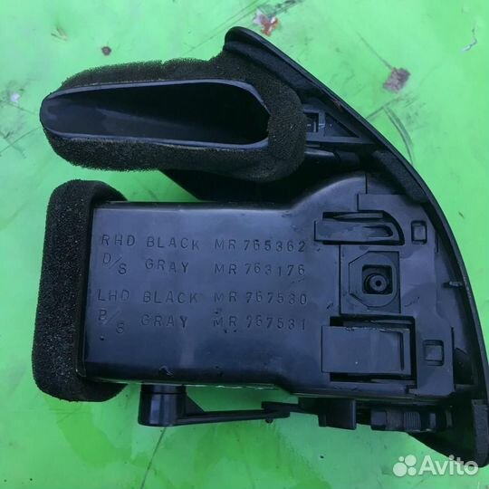 Дефлектор воздушный Митсубиси Галант 8