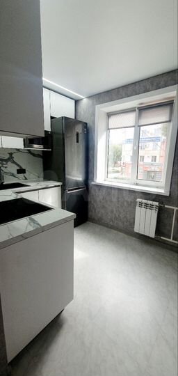2-к. квартира, 53 м², 2/5 эт.