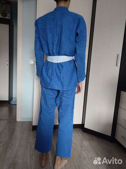 Кимоно для дзюдо (на росте 177см)