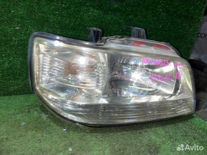 Фара передняя правая Nissan Cube Z10