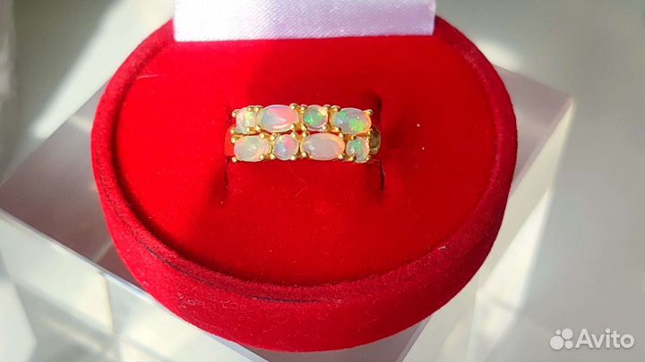 Кольцо с природными опалами, 17,5разм, 925/585