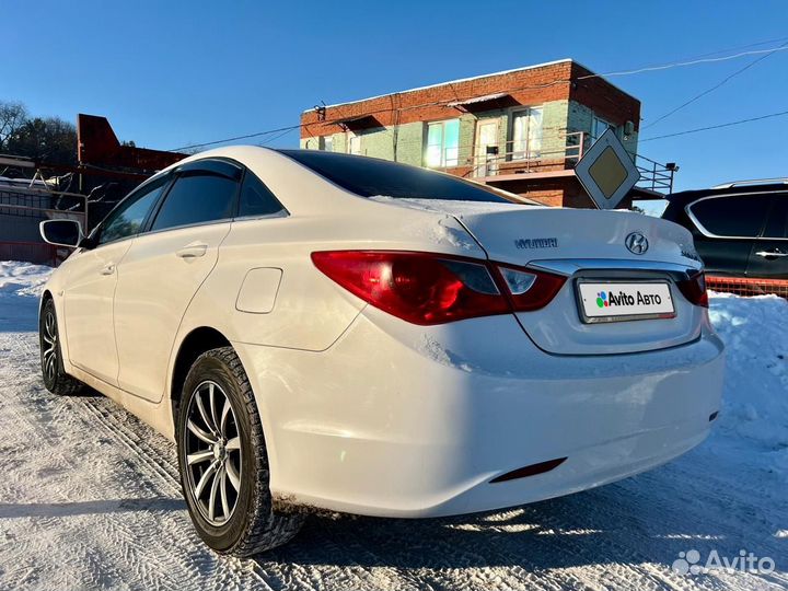 Hyundai Sonata 2.0 AT, 2011, 240 000 км