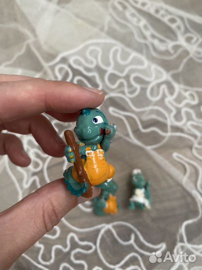 Киндеры динозавры 90е