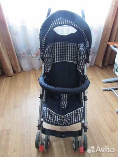 Прогулочная коляска Geoby