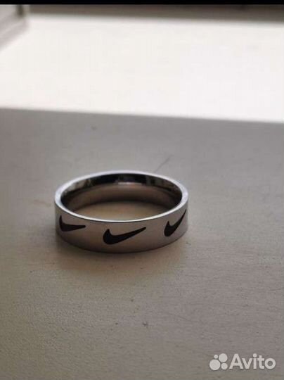 Кольцо nike