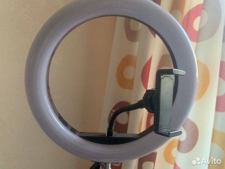 Кольцевая лампа 26 см